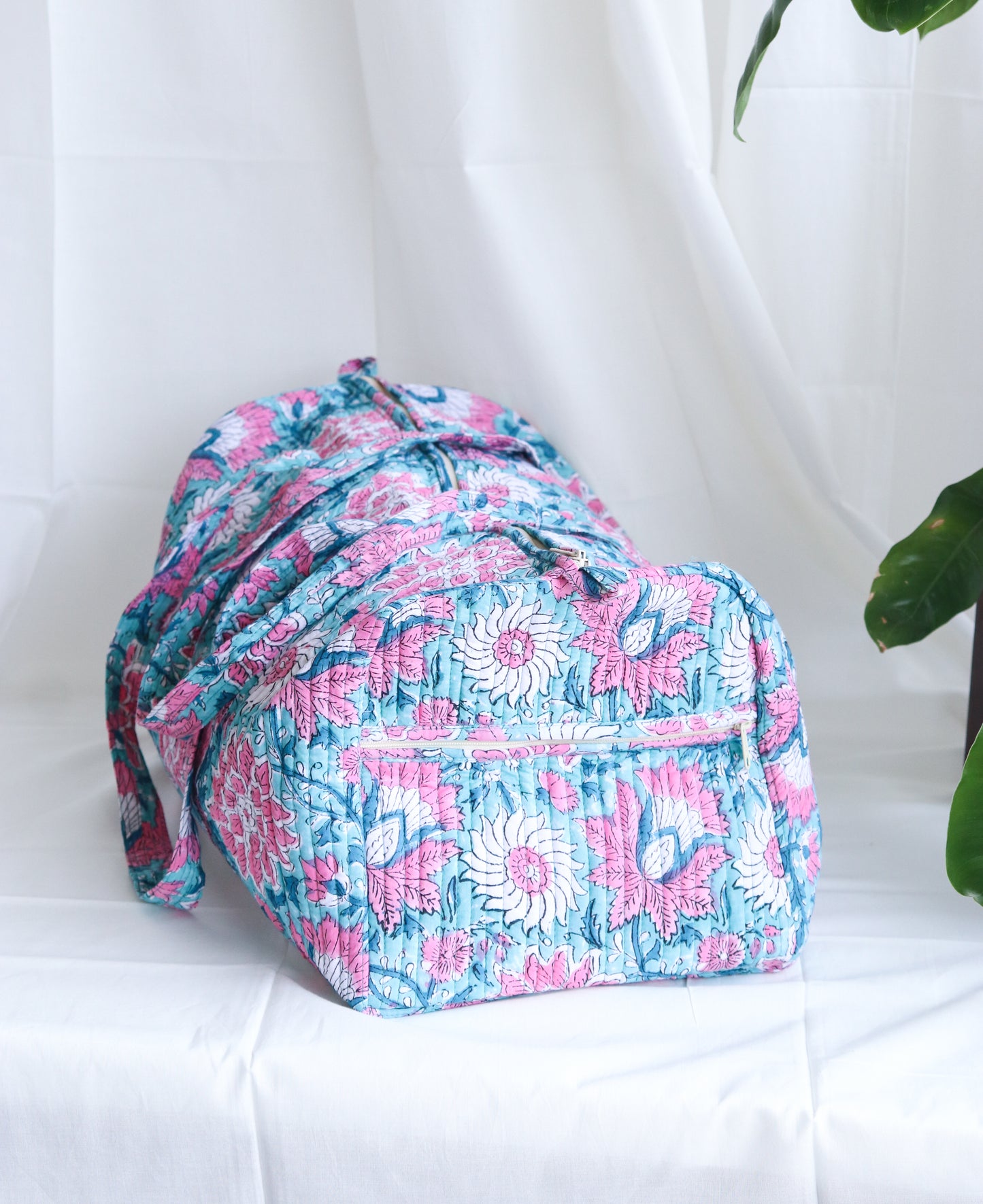 Floral Duffle Bag - Breeze