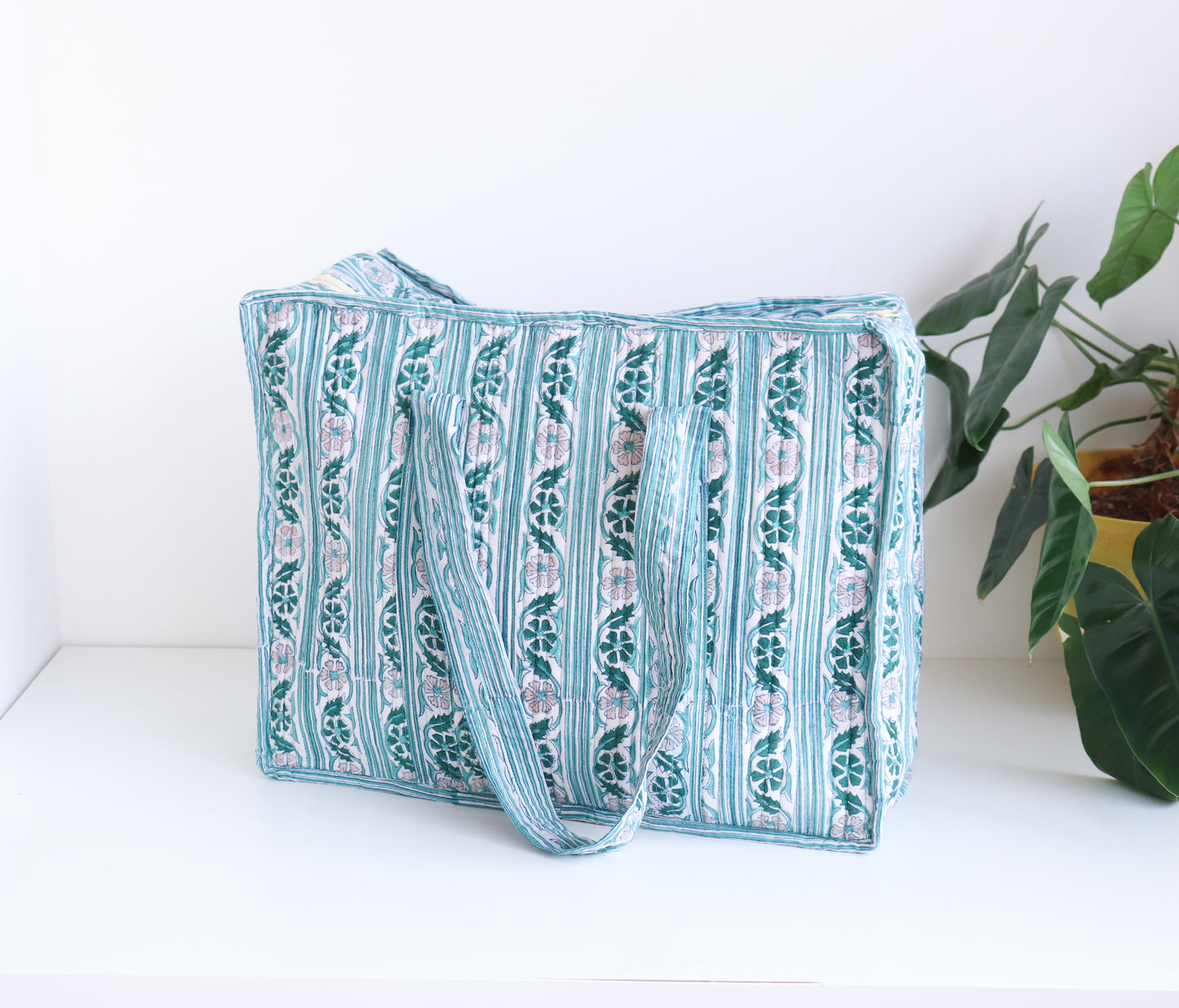 Ultimate Tote Bag - Green Beach Bag