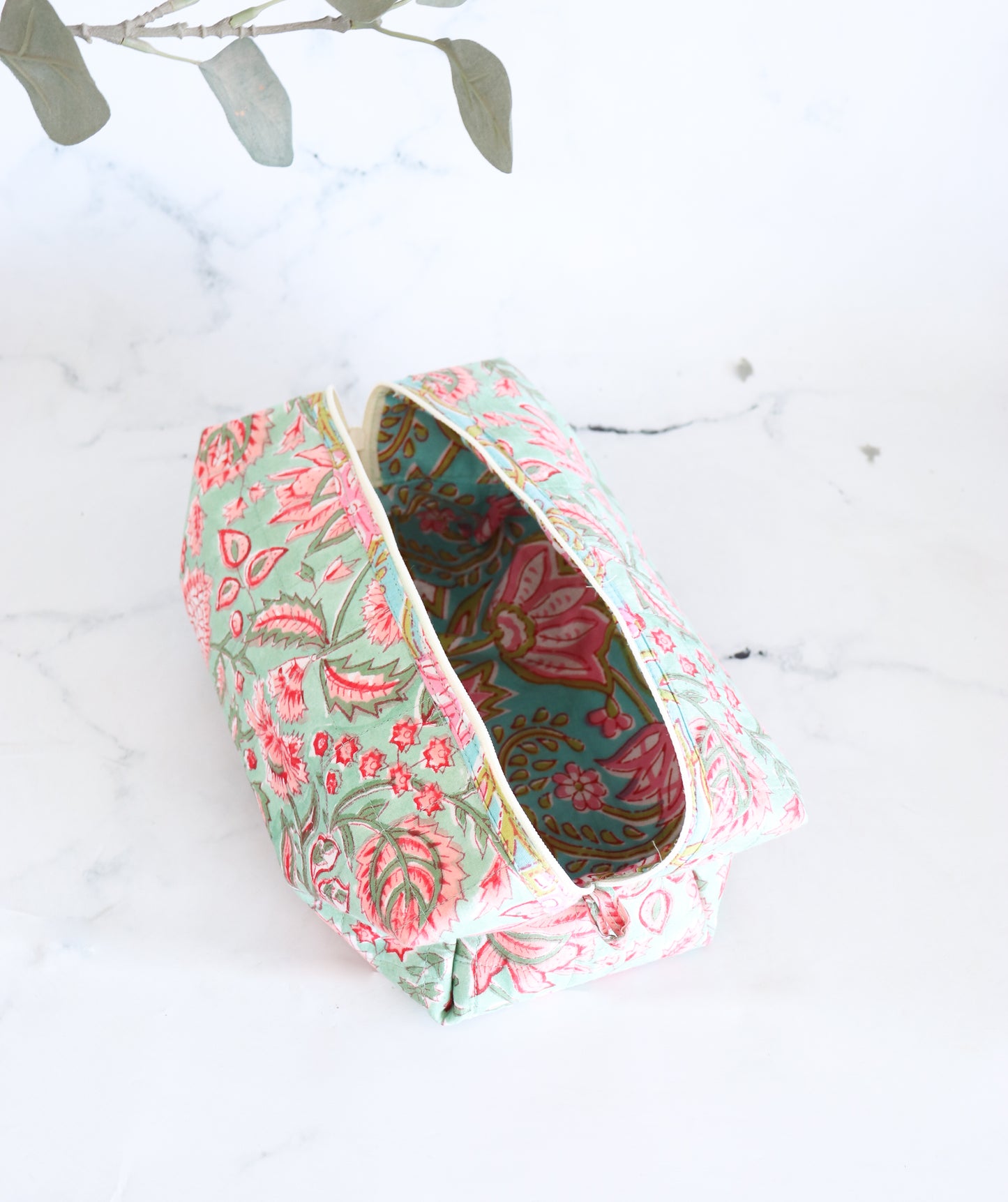 Floral Quilted Makeup Bag - Seafoam Green