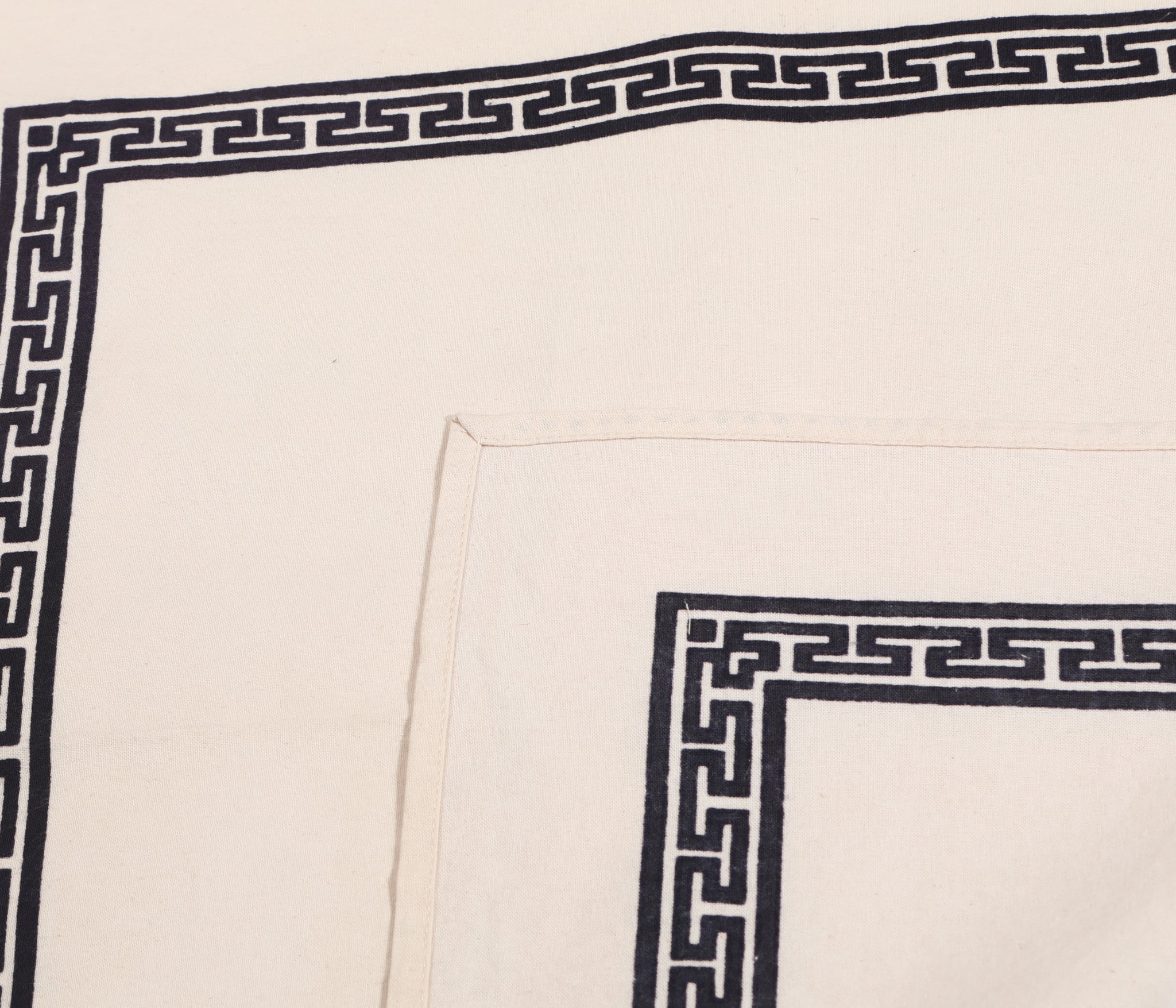 Windsor Placemats & Cloth Napkins - Set of 4