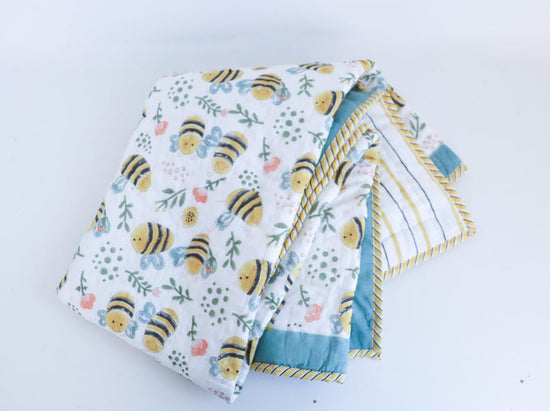 Handmade Bee Toddler Quilt