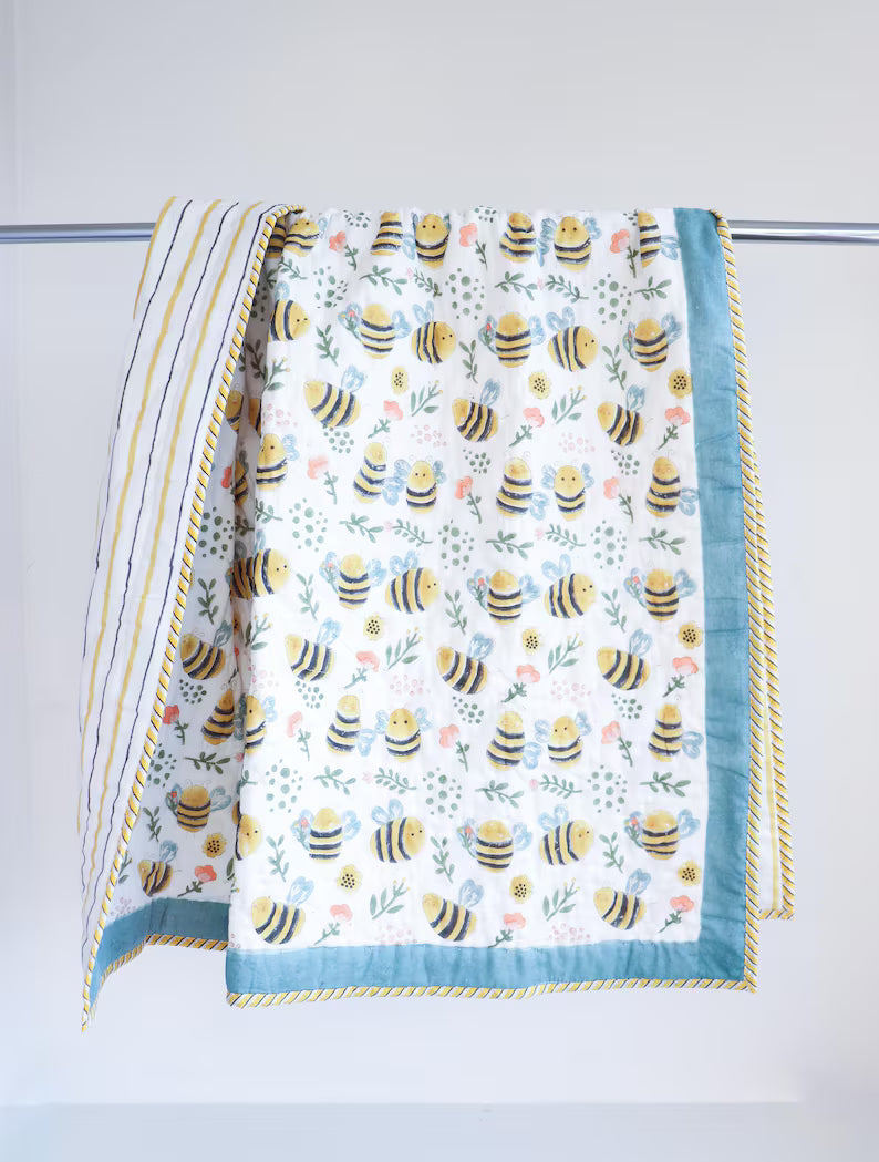 Handmade Bee Toddler Quilt