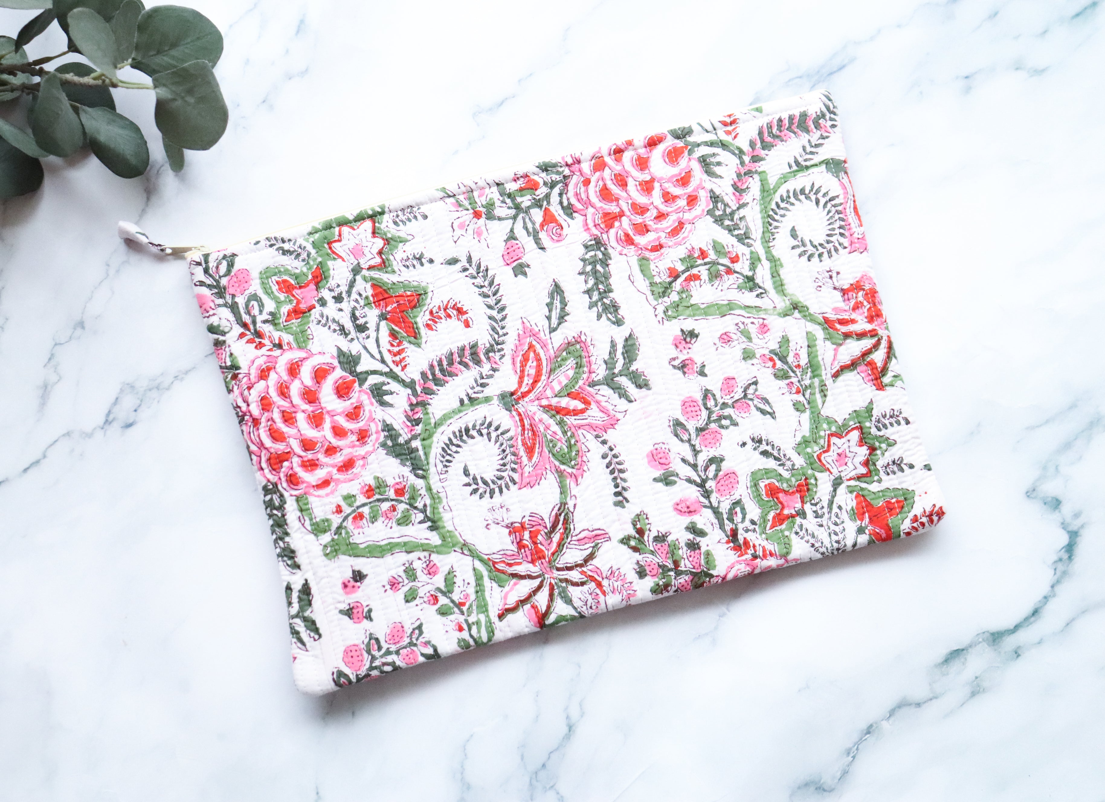 White, Red & Green Laptop Sleeve