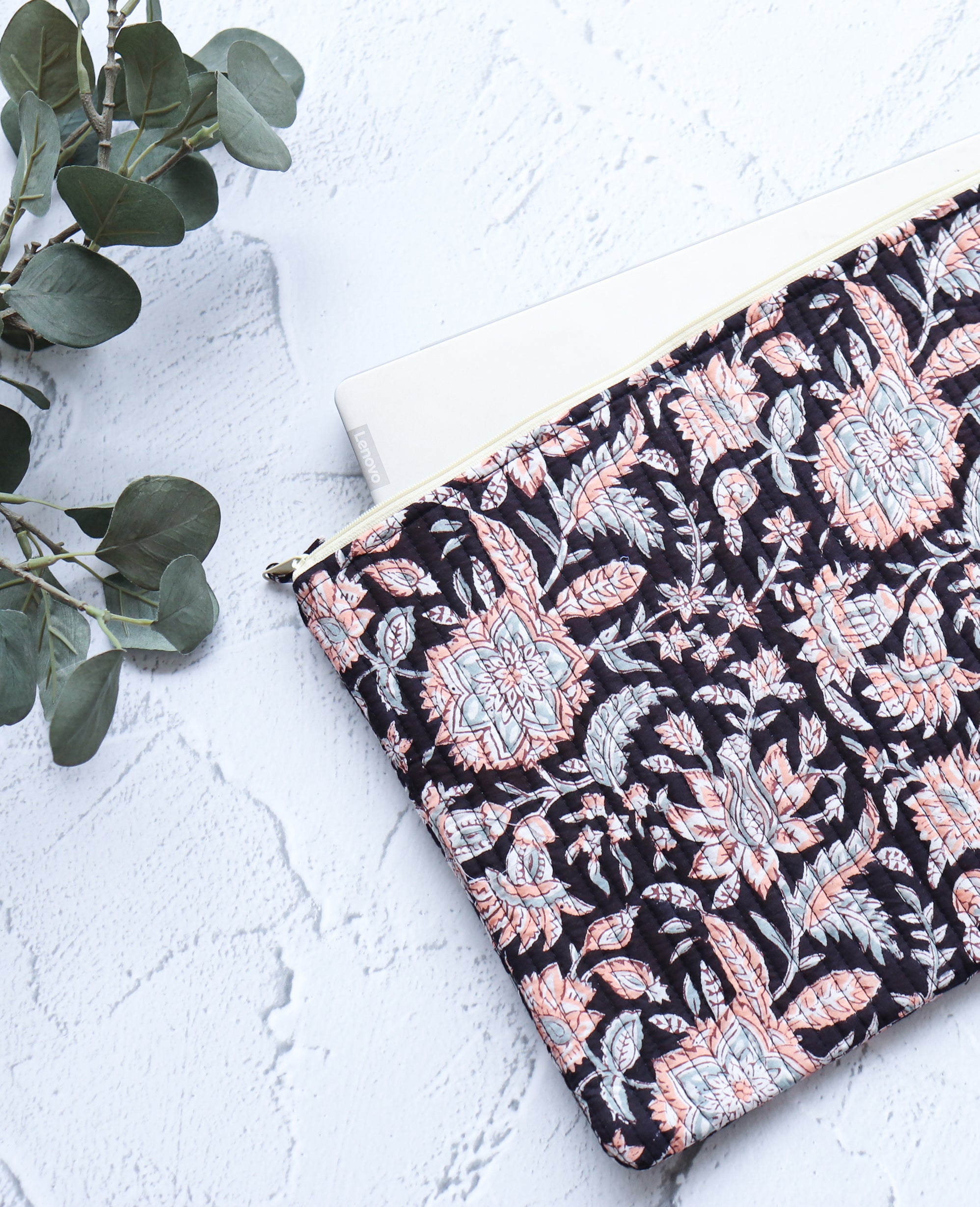 Laptop Sleeve - Blackcurrant