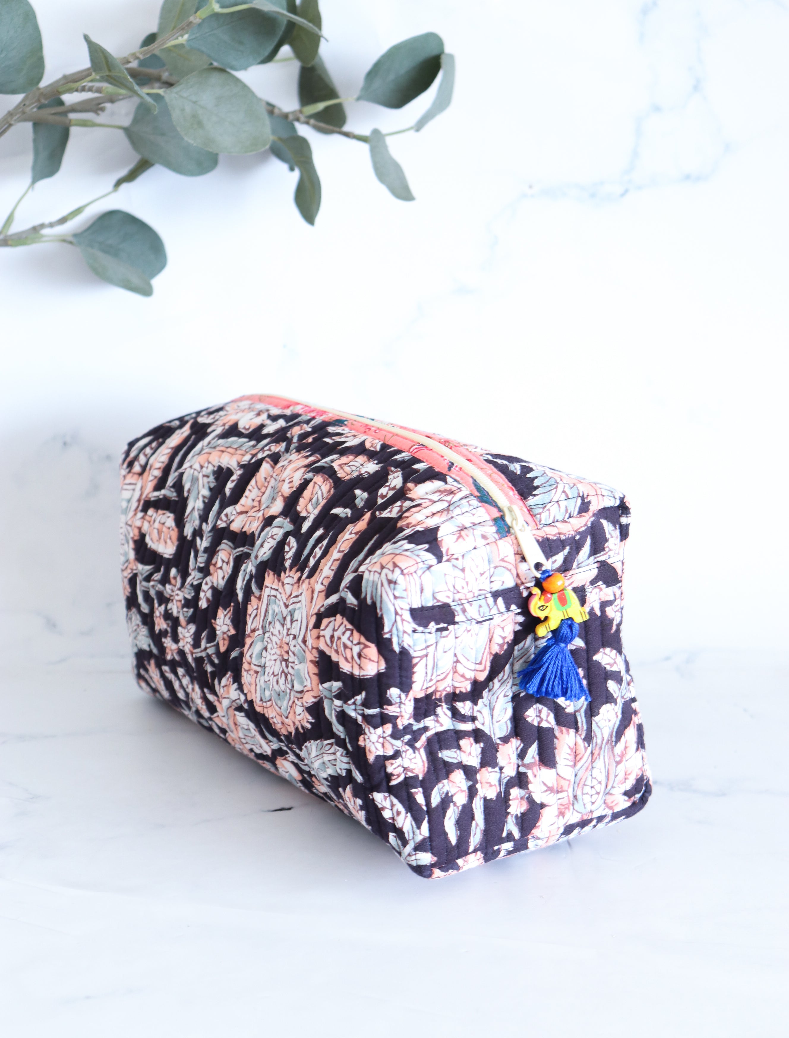 Floral Quilted Makeup Bag - Blackcurrant