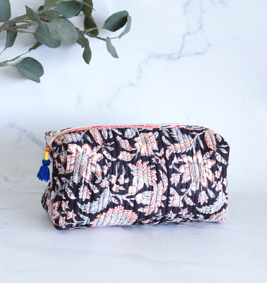 Floral Quilted Makeup Bag - Blackcurrant
