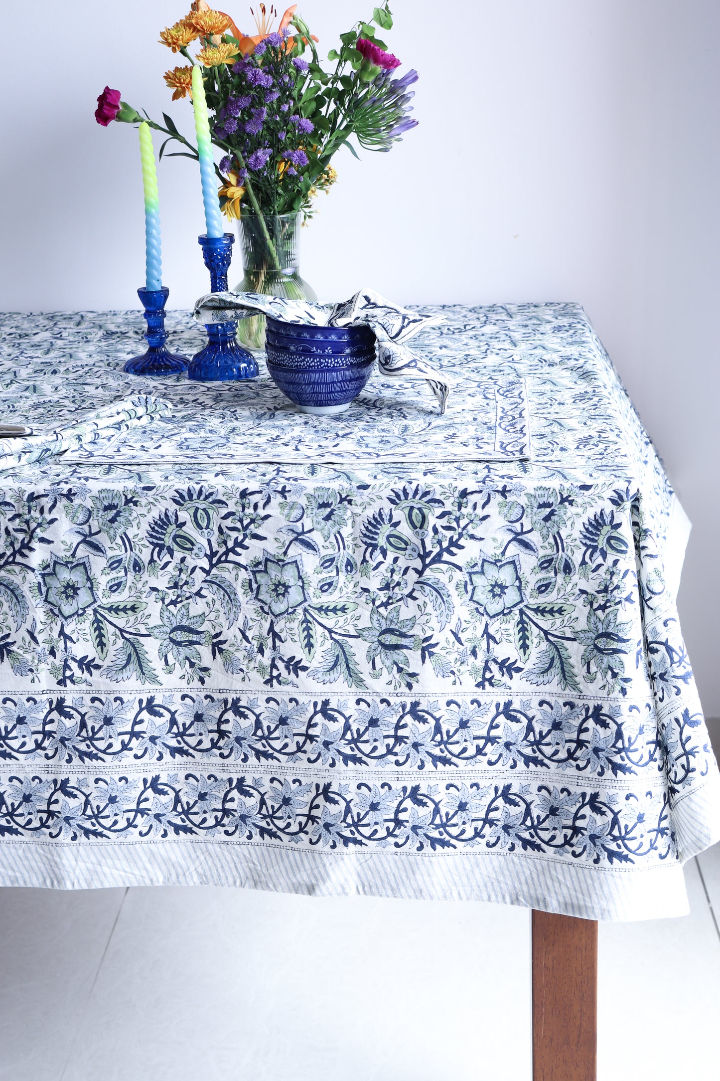 Floral Table Cloth - White and Blue