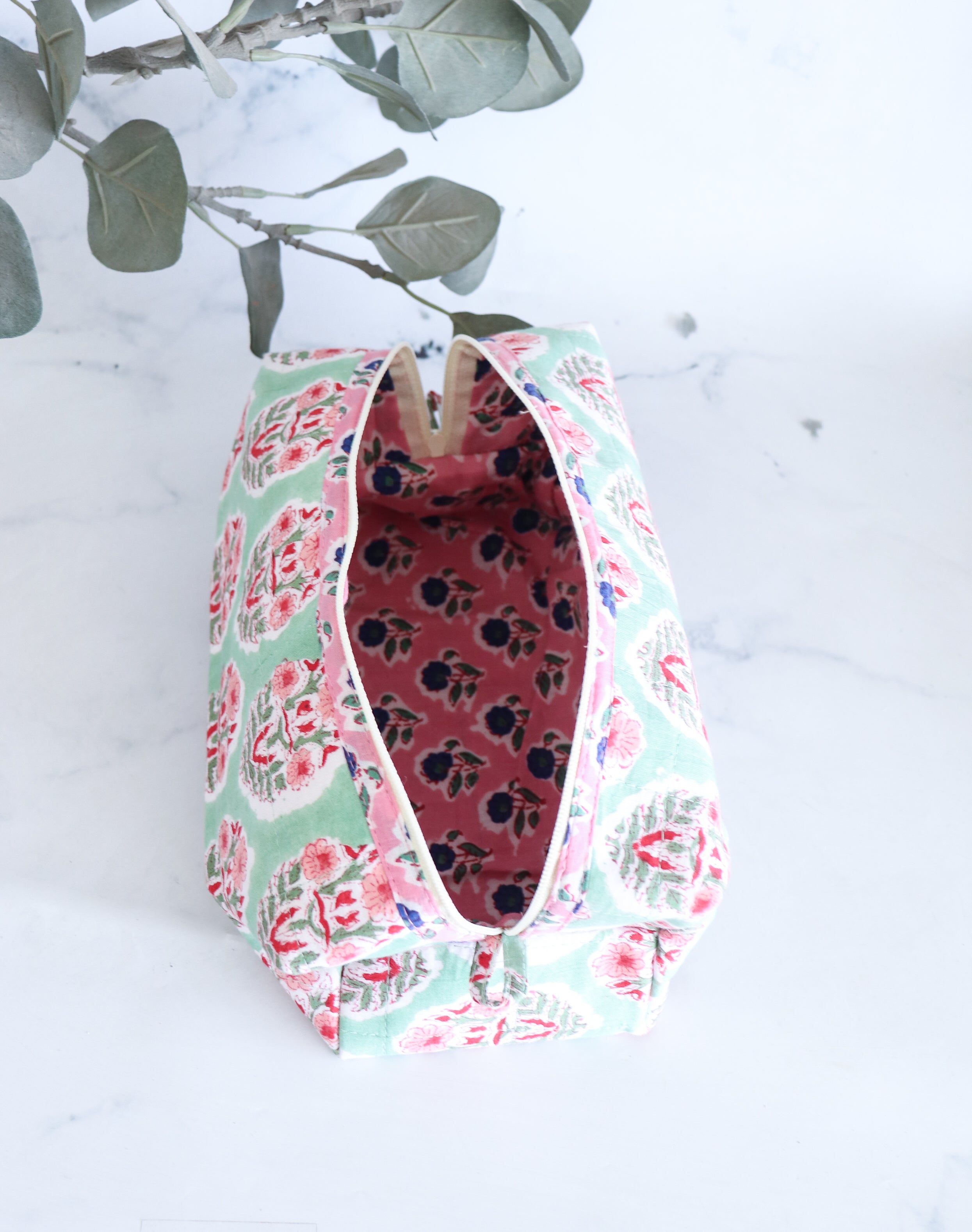 Floral Quilted Makeup Bag - Spring Green