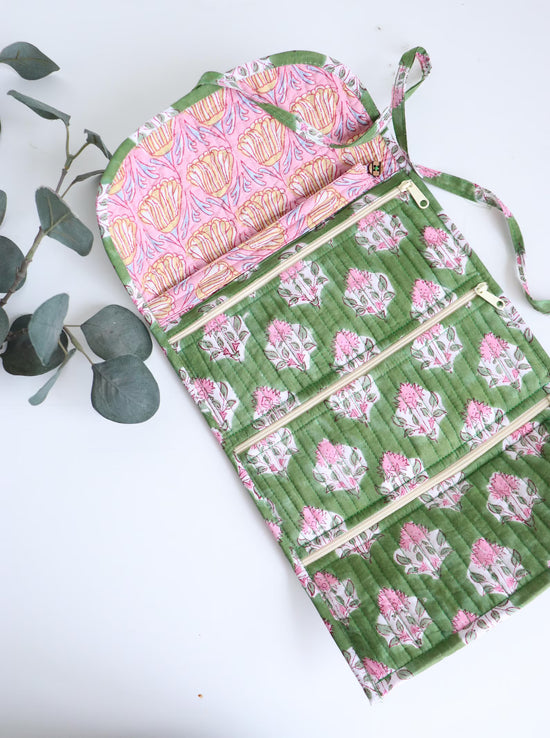 The Heirloom Jewelry Roll - Green