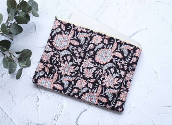 Quilted Floral Cotton Laptop Sleeve – Bright Laptop Protector