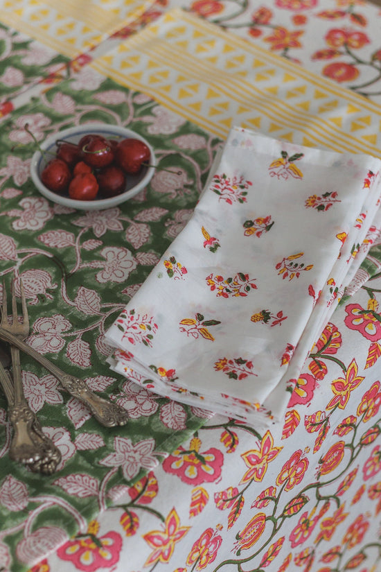 Floral Block Print Cloth Napkins Set of 6 • Reusable Cotton Dinner Napkins • Eco Friendly Table Linens • Farmhouse Kitchen Gift