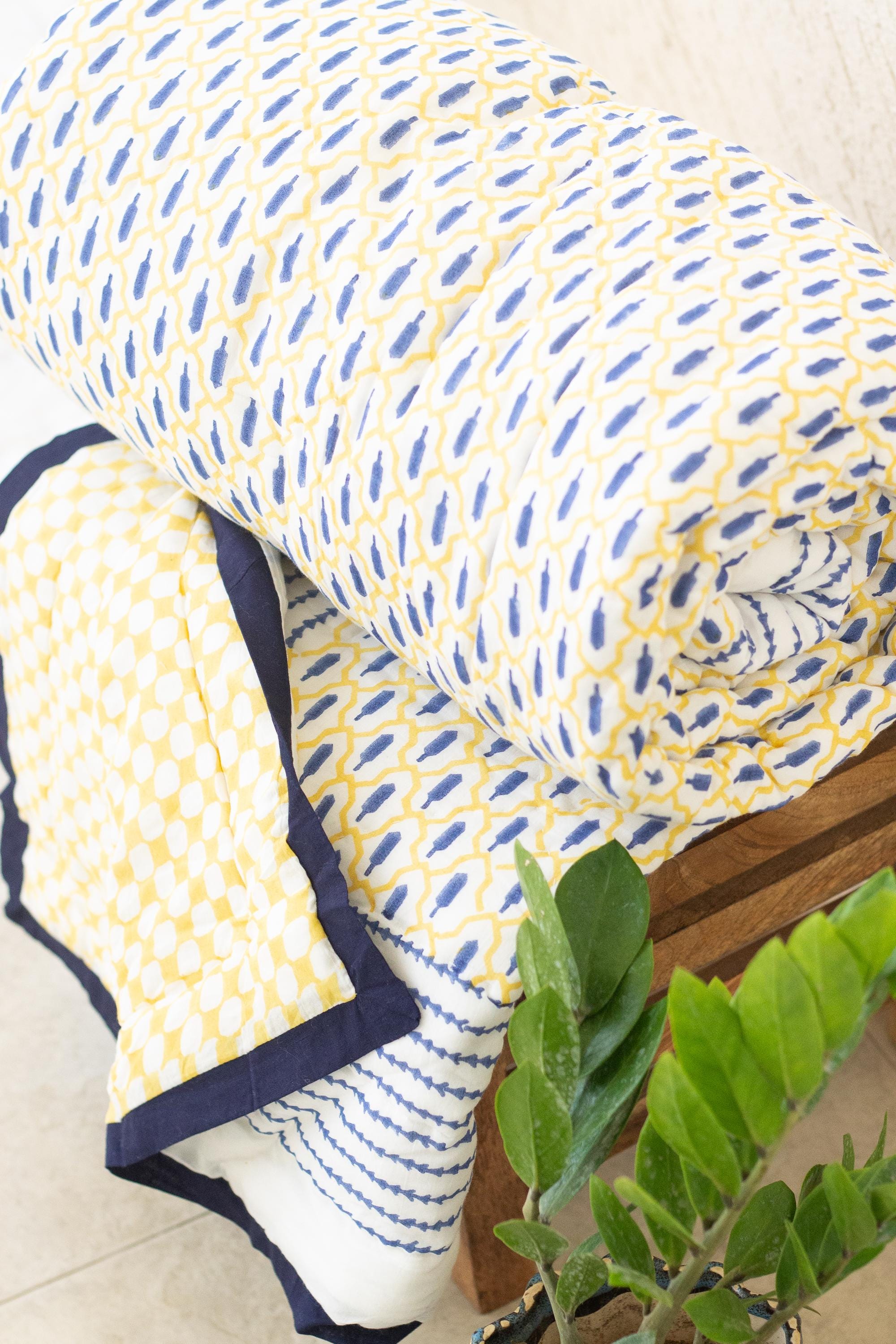 Sunrise Waves Cotton Comforter - Indian Kantha Quilt (Queen)