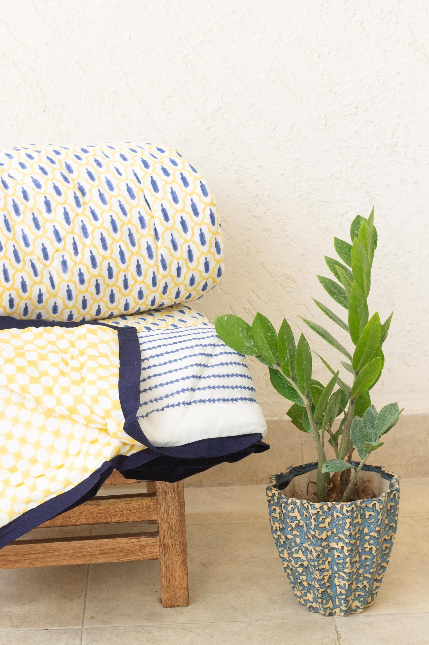 Sunrise Waves Cotton Comforter - Indian Kantha Quilt (Queen)