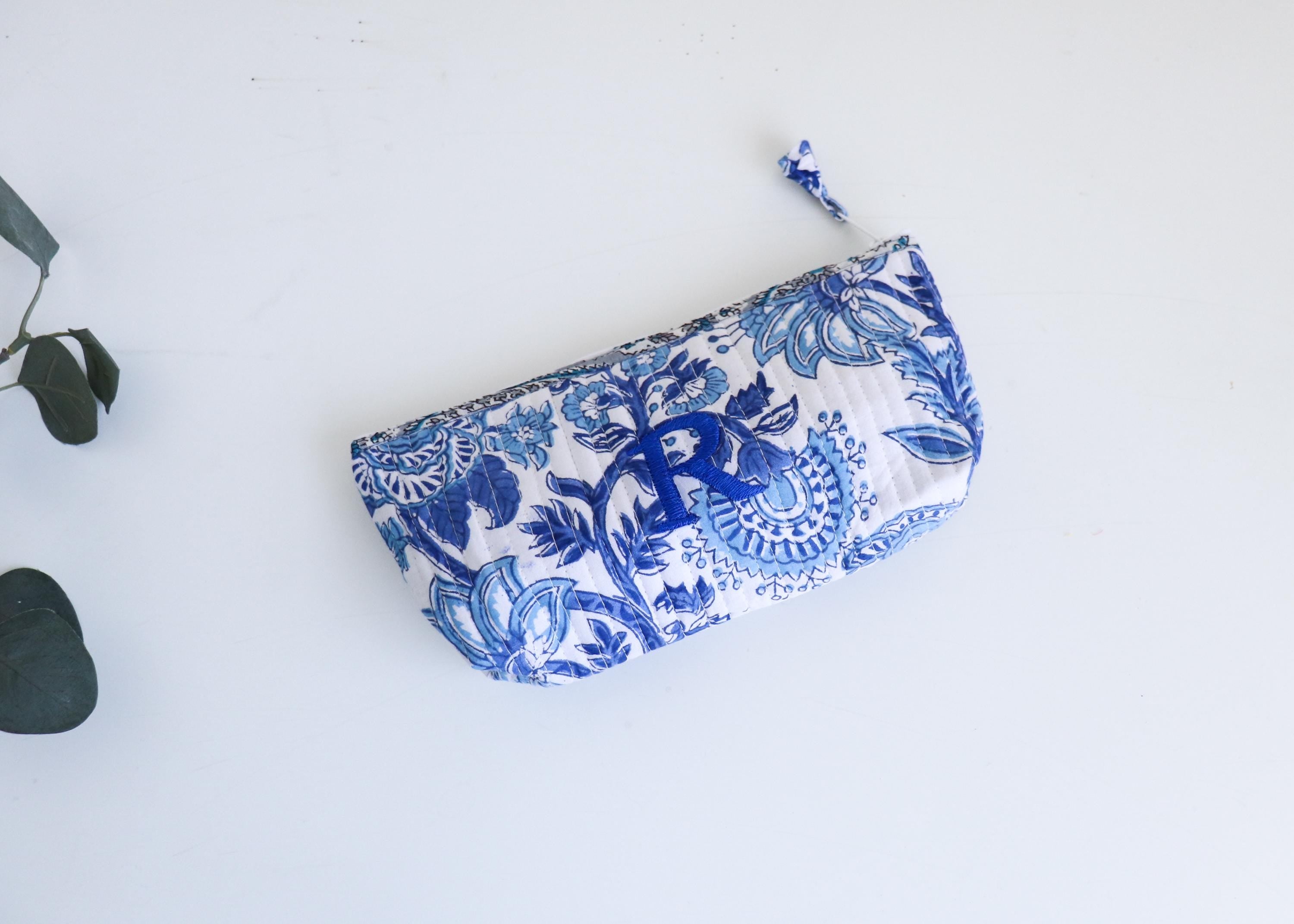 Handmade Floral Makeup Pouch – Personalized Embroidered Toiletry Bag