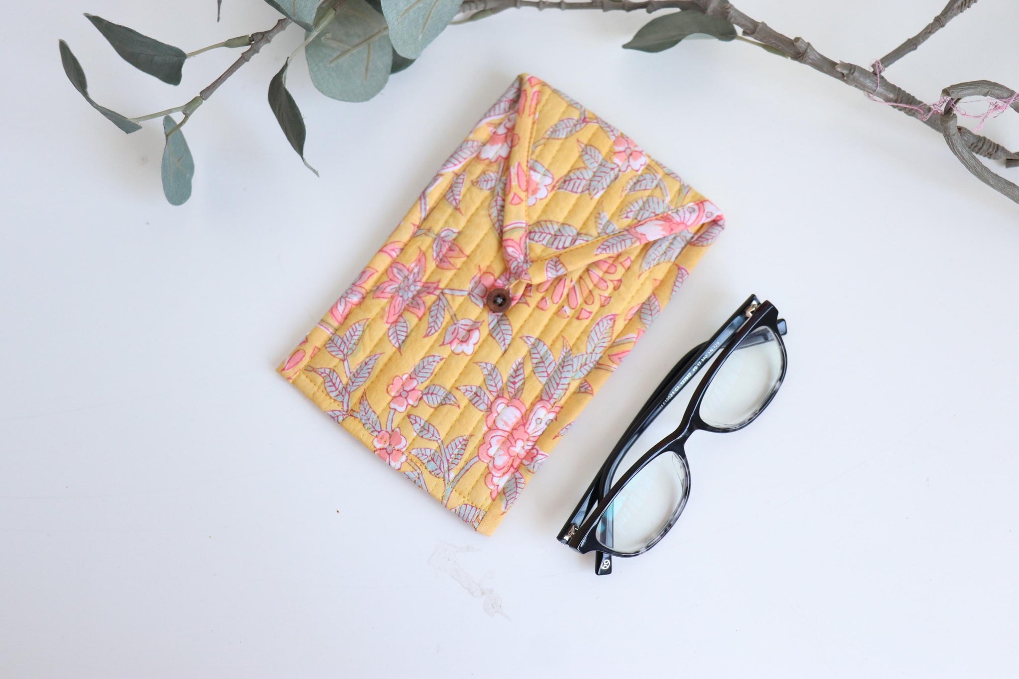 The Quilted Eyewear Case - Yellow