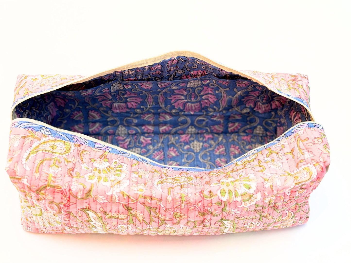 Cute Dyson Airwrap Bag, Travel Hair Dryer Storage Bag, Portable Hair Accessories Travel Case, Quilted Block Print Cotton Hair Tool Organize