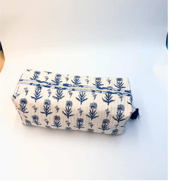 Cute Dyson Airwrap Bag, Travel Hair Dryer Storage Bag, Portable Hair Accessories Travel Case, Quilted Block Print Cotton Hair Tool Organize