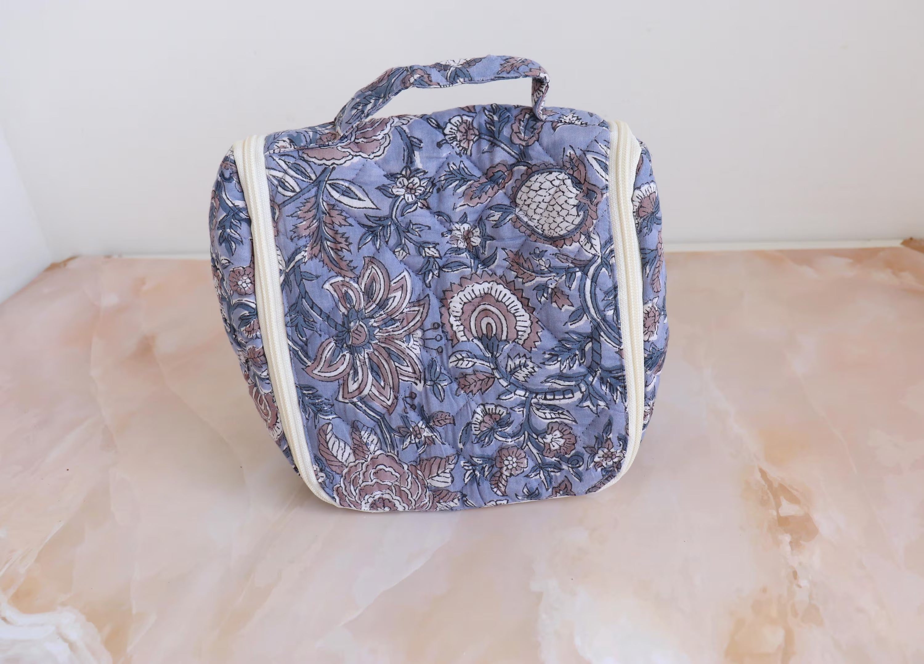 Waterproof Hanging Toiletry Bag for Travelling